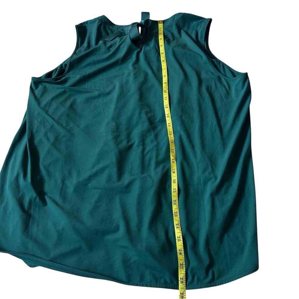 41 HAWTHORN - Clearwater Mixed Material Surplice Blouse 3X Plus | Dark Green - Picture 6 of 9